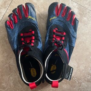 Vibram five finger shoes